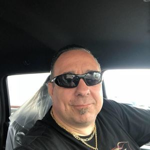 Meet your Posher, Adam